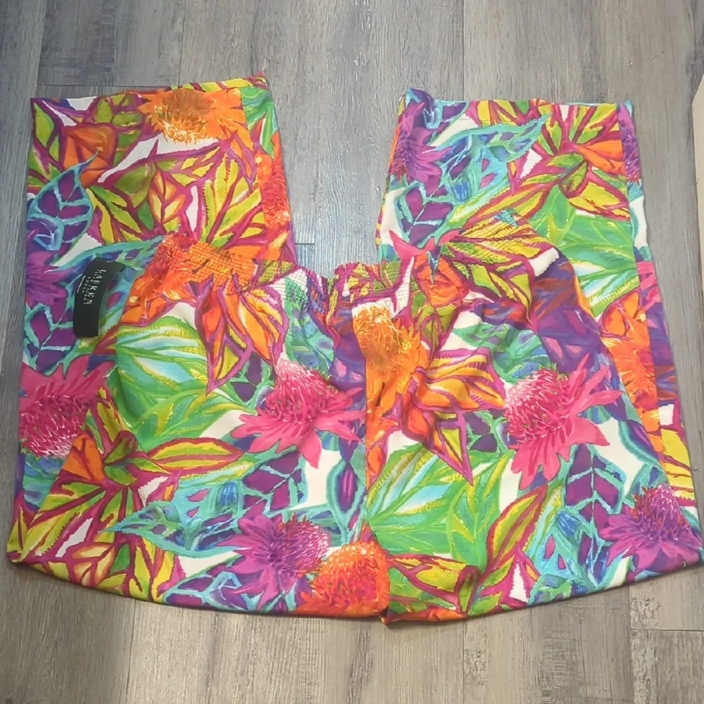 Zara Orange and Pink Casual Bottoms with Tropical Print - Picture 7 of 7